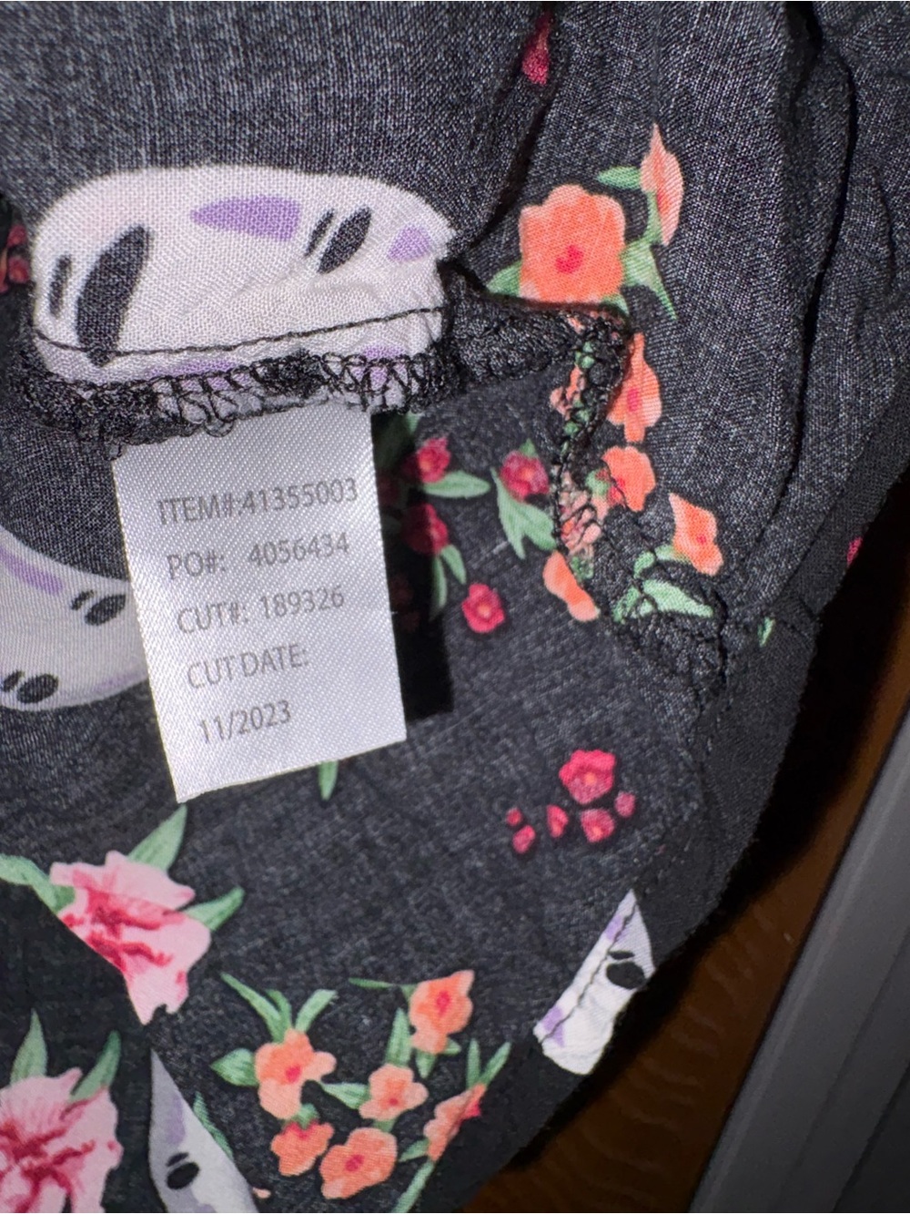 Torrid Her Universe Black Button-Down shirt with Pink Floral & White Mask 0X - Picture 5 of 7